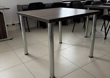 Stolik/biurko kwadratowe