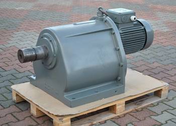 Motoreduktor 15kw. 14obr./min. firmy Bauer
