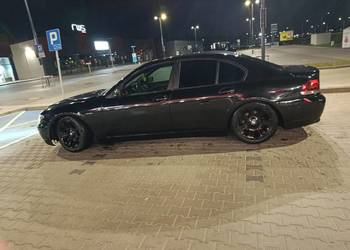 Sprzedam BMW 7 3.0d  uszkodzona jezdzi