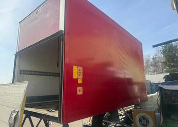 Kontener z windą Renault Master 3 2019 rok