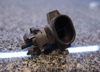 CZUJNIK TEMPERATURY ZEWNĘTRZNEJ OPEL GM 09152245