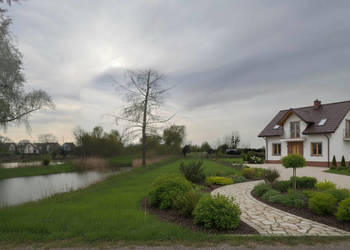 Nowy dom na sprzedaż przy stacji kolejowej i stawach w najlepszej dzielnic…