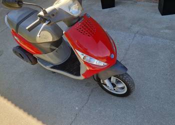 Skuter piaggio zip