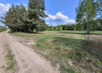 Witam sprzedam działkę budowlaną o pow 1087 m2 w Fastach ul. Dzikowska