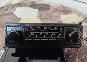 Sprzedam zabytkowe radio samochodowe Safari 5
