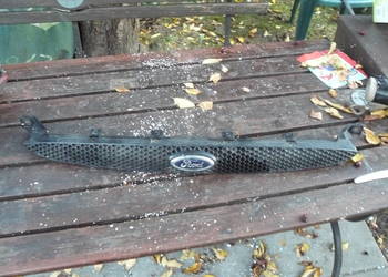 Grill Atrapa chłodnicy Ford Escort VII 96-00