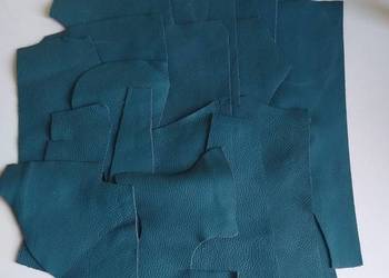 Skóra (485) Licowa Włoska średnie i małe kawałki Turkus Morski