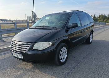 Chrysler Voyager 2.8 CRD AUTOMAT 7 osobowy
