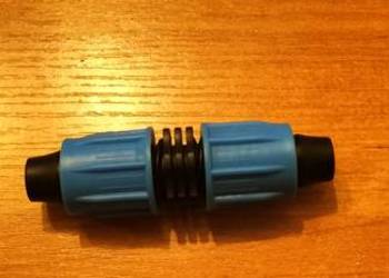 Łącznik QJ do rur kroplujących PE 16 mm