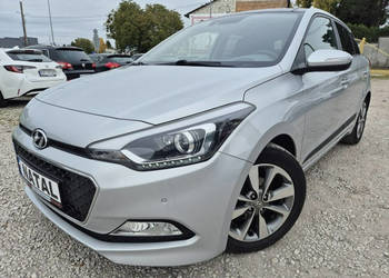 Hyundai i20 1,4Benz*Klimatronik* Panorama* Ksenon II (2014-2020)