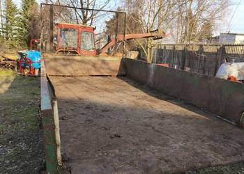 Rozrzutnik obornika jednoosiowy