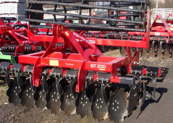 Brona talerzowa kompaktowa BT200 Metanga 2,0m wał rurowy Rad-Masz Opoczno