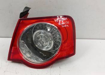 VW PASSAT B6 SEDAN  LAMPA TYŁ PRAWA