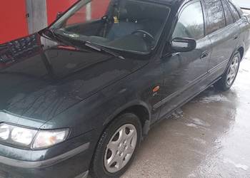 Ładna mazda 626 z gazem