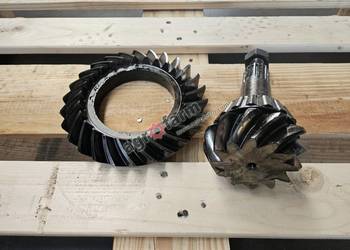Wałek ataku+koło Z12x26 Deutz-Fahr Agroxtra 6.17