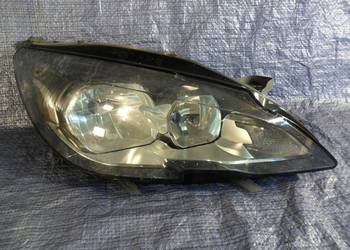 Peugeot 308 T9 reflektor prawy przedni lampa prawa przód