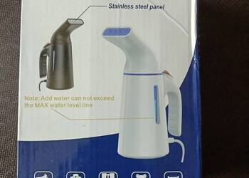 Ręczna parownica do ubrań (Garment Steamer)