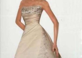 Suknia Ślubna tania Pronovias 42/44