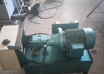 Agregat Hydrauliczny 2.2kv , 5.5kv i 5.5kv z skrzynka sterownicza