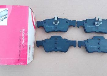 Klocki hamulcowe tył Brembo P50052 Mercedes CLS W211 S211 C215 C216 SL R230