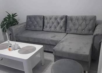 Narożnik z Pufą okrągłą Glamour funkcja spania pojemnik