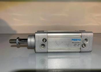 Siłownik ISO15552 DNC-32-25-PPV-A (163305), Festo Nowy