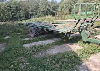 Przyczepa do bali  balotów