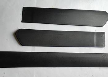 Listwa drzwi Suzuki Sx4 listwa boczna ozdobna