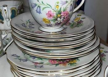 Filiżanka z talerzykiem. Fiołki. Queen Anne. Old Country Spray. England