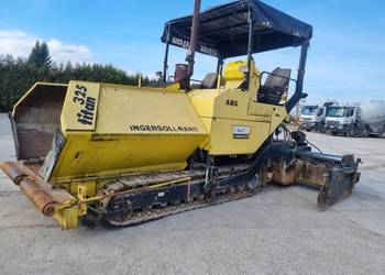 Rozkładarka AGB TITAN 325 kruszywo/masa