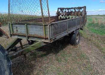 Rozrzutnik obornika jednoosiowy