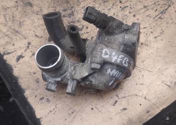 HYUNDAI I30 1,6CRDI D4FB obudowa termostatu