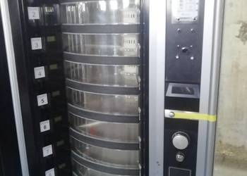 Automat vendingowy Necta Starfood  10 talerzy