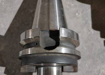 Trzpień frezarski zabierakowy MAS 403-BT 50 fi 40 F/V