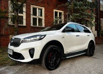 Kia Sorento, bezwypadkowa, niski przebieg, salon PL i dużo dodatków