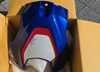 BMW S 1000 RR - OWIEWKA OSŁONA NAKŁADKA ZBIORNIKA 4663 8569770