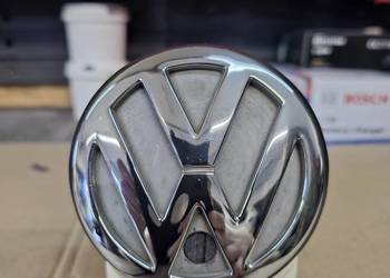 Emblemat Klapy VW Bora Jetta IV Przycisk Otwierania Klapy 1J5962103