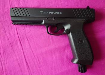 Pistolet CO2 RAM Vesta Defense PDW50 (Poniżej 17J)