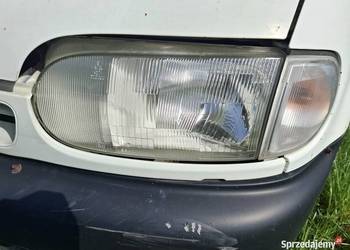 Lampa Lewa Przednia Nissan Sarena