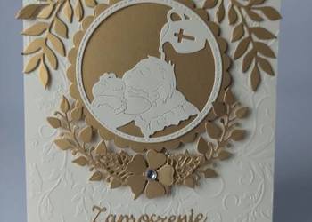 ZAPROSZENIA CHRZEST ŚWIĘTY DZIECKO NA PODUSZCE W SERWETCE K4 ZŁOTO