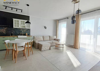 Na wynajem 2 pokoje, umeblowane, taras, parking.