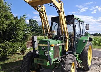 John Deere 2130 4x4 z ładowaczem
