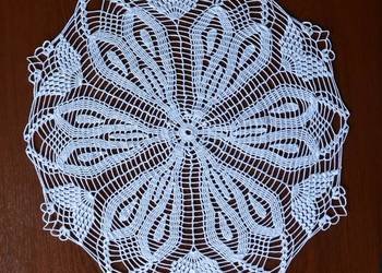 Serwetka szydełkowa 47cm (S133) Serwetka szydełkowa 47cm (S133)