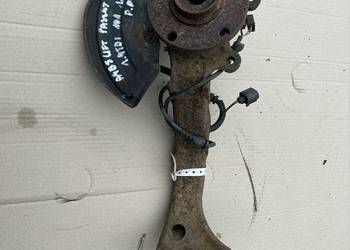 Zwrotnica prawy przód Passat b5 fl 1.9tdi 101km 8D0407258AL