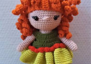 Lalka, rudowłosa, zielona sukienka, amigurumi, szydełko, han
