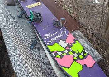 Jakieś deski snowboardowe