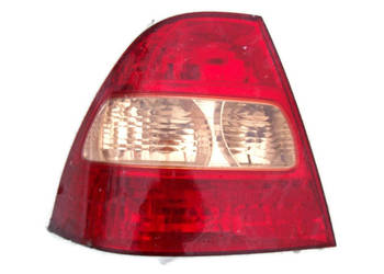 Corolla E12 Sedan Lampa lewy tyl tylna lewa