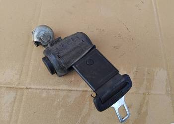 Pas tylny środkowy samozwijalny Audi A4 B5