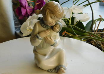 Figurka dziewczynki z laka Zaphir Hiszpania nr 633	Fiaf