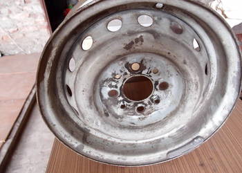 stalowe felgi 13" fabryczne do Fiat 125p Polonez Komplet 4szt PRL